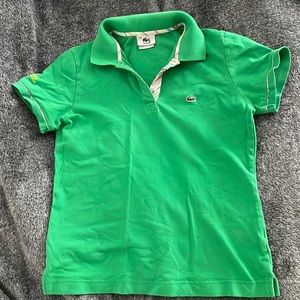 💚Green with pink👚 & yellow detail design 💛Lacoste Polo 👕44 size about S size